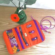 Charger l&#39;image dans la galerie, Louisette fleurs tropicales oranges et violettes
