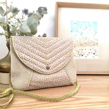 Charger l&#39;image dans la galerie, Georgette  sac en lin doré et coton imprimé doré
